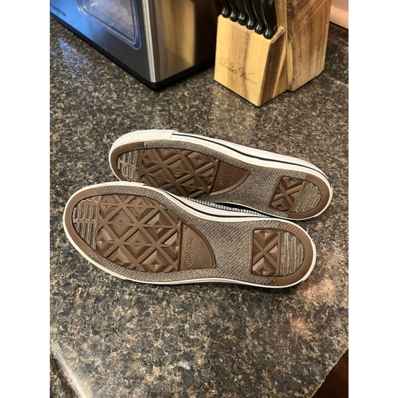 Converse Shoreline Striped Sneakers - Picture 4 of 9